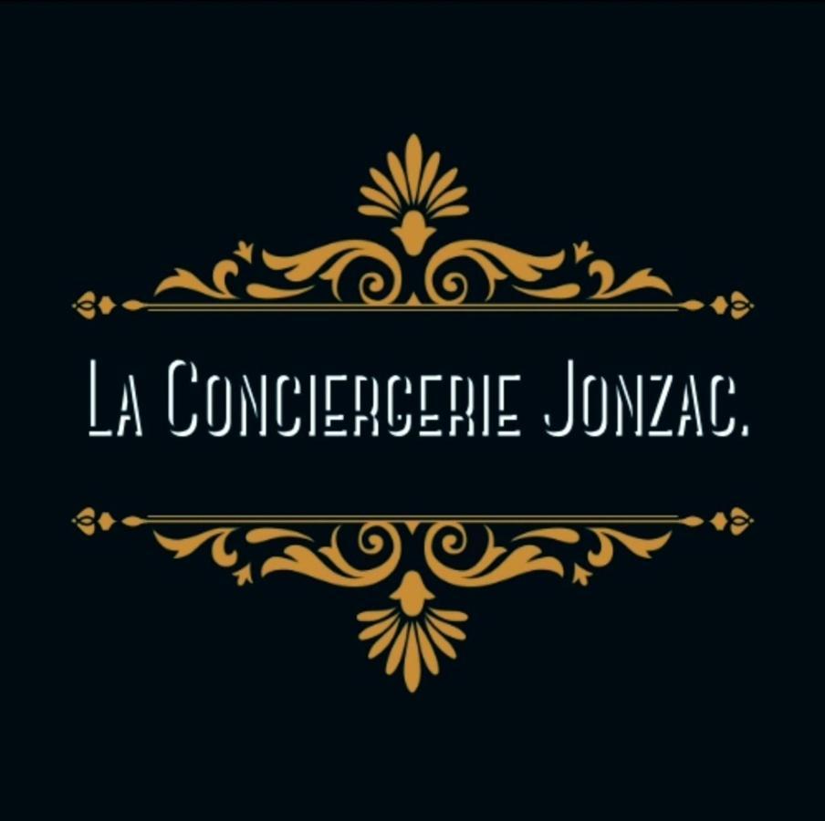 Maison De Ville Avec Terrasse "La Sympathique" Jonzac Exterior foto